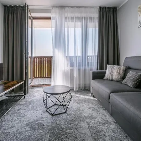 210 Aston Apartamento