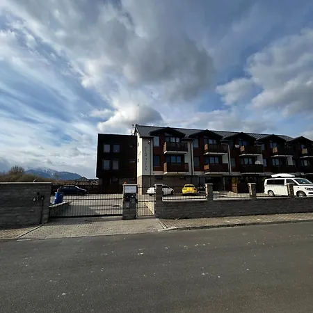 210 Aston Apartamento